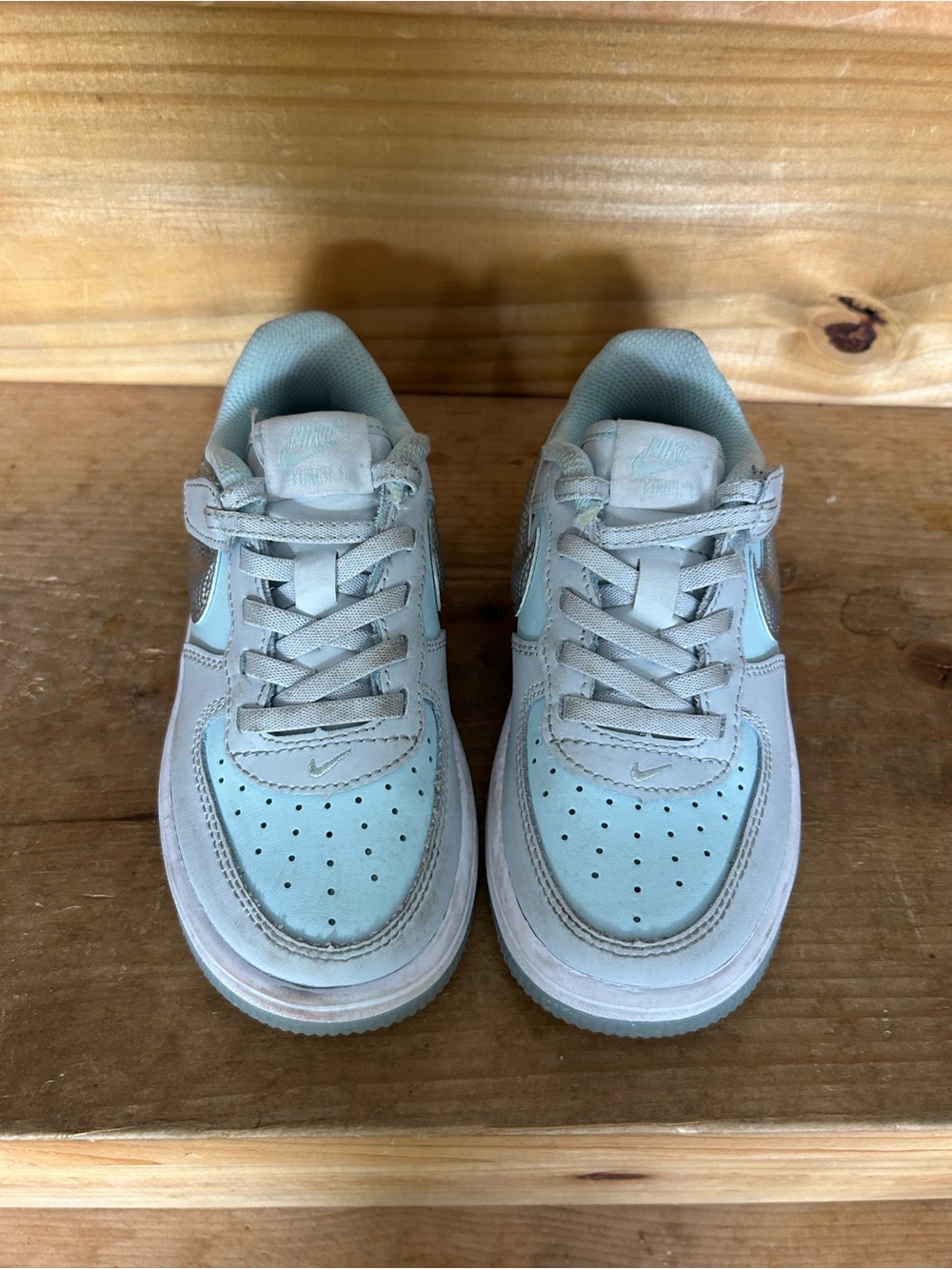 Nike Air Force 1 Low Girl Sneakers - Picture 2 of 7